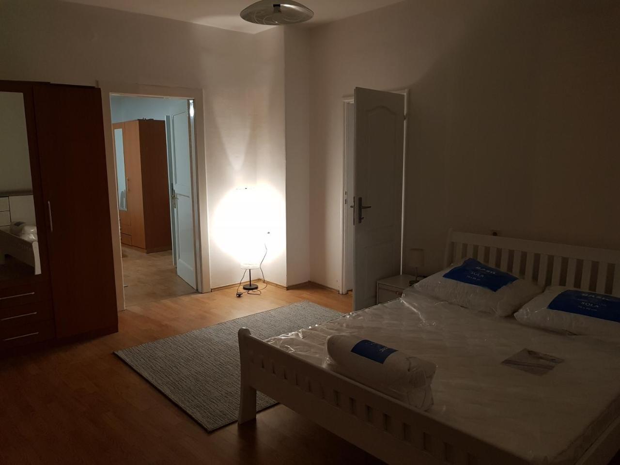 Sara Apartment Μπάνια Λούκα Εξωτερικό φωτογραφία
